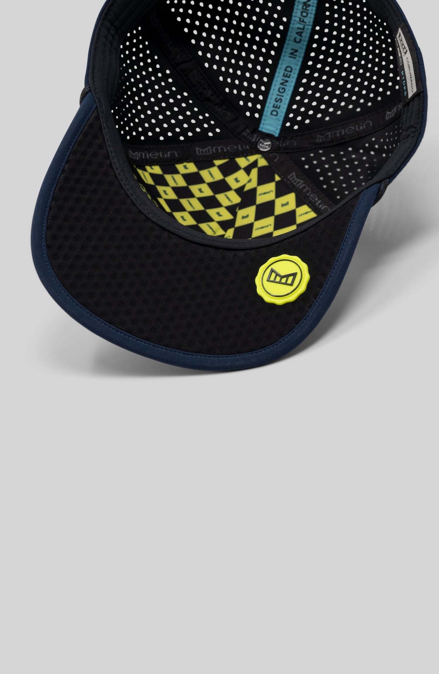 The feature grid item for the melin Coronado MPH